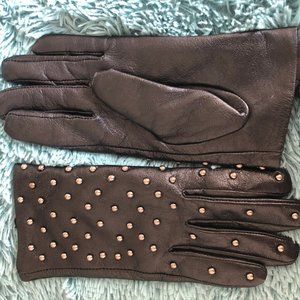 Femme Leather Studded Gloves